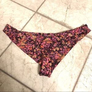 Frankie’s bikinis floral cheecky bottoms